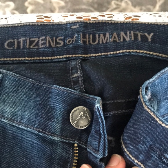 Jeans - Picture 2 of 4